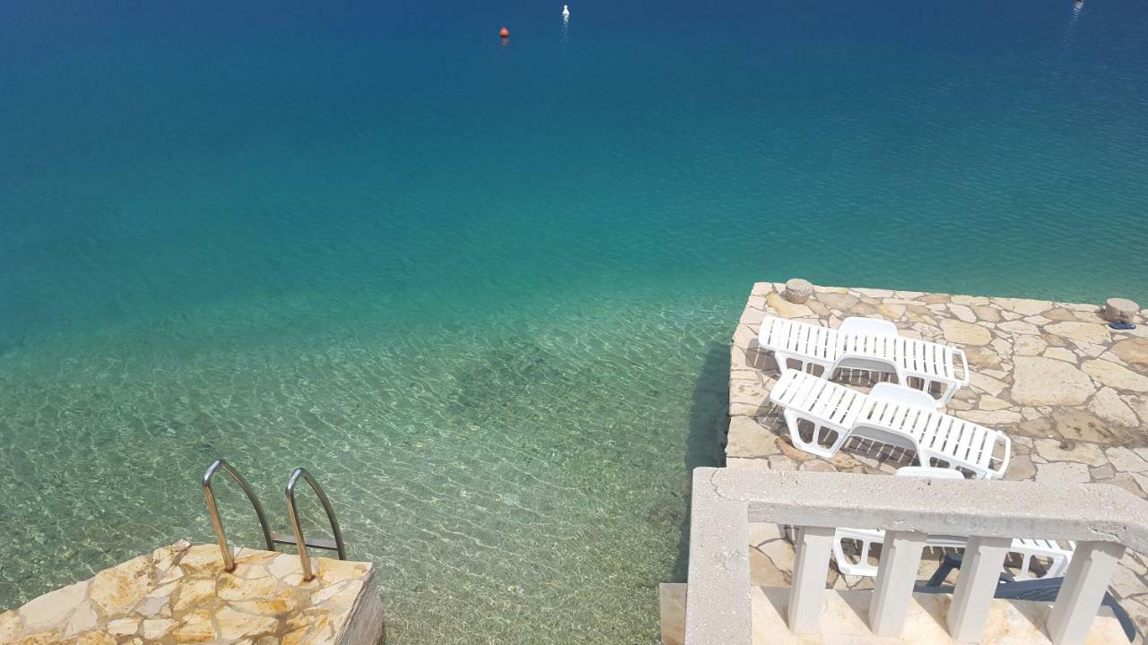 Beautiful Villa 6 Metres From Sea Grebaštica Exterior foto